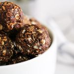no bake chocolate protein bites