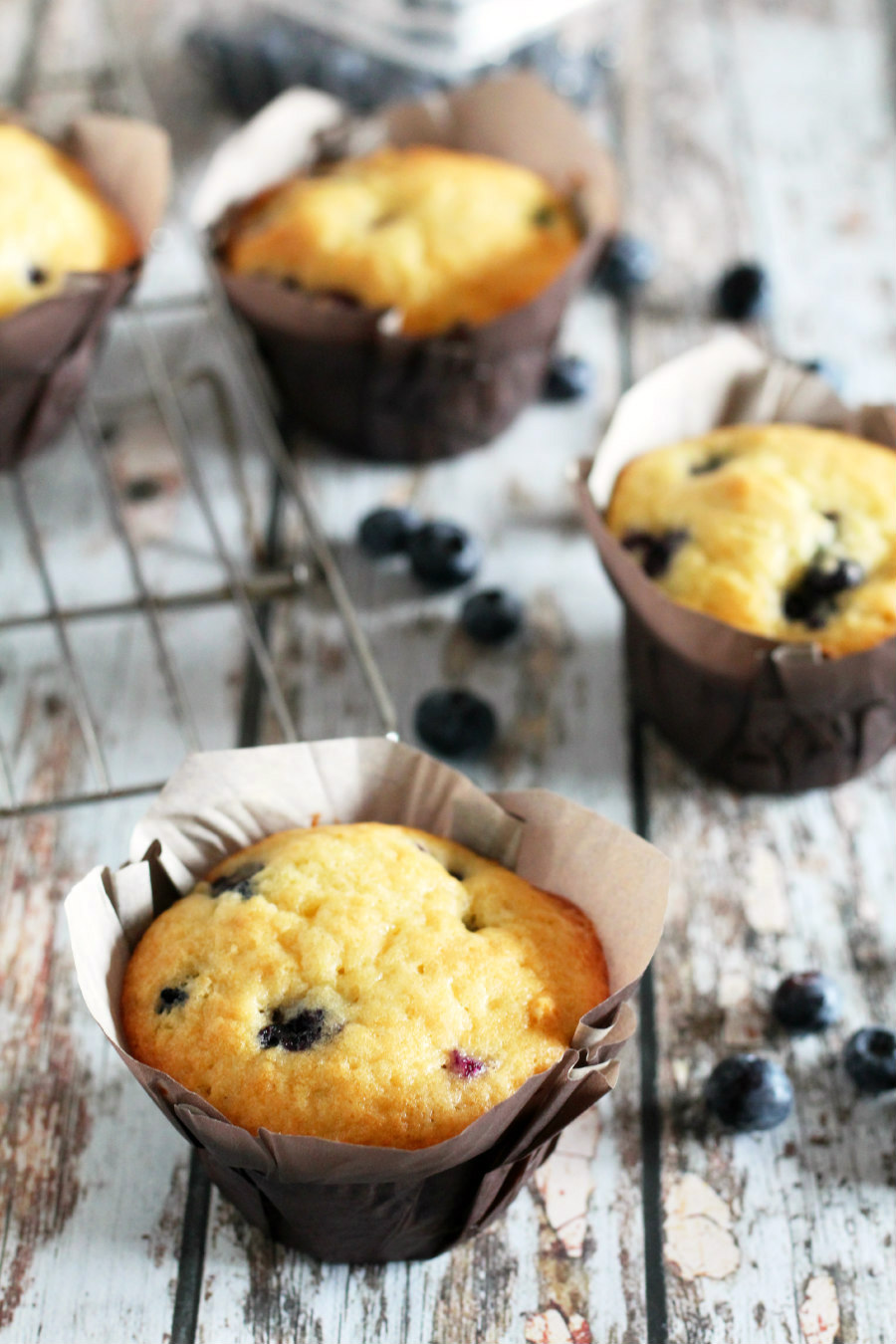 greek yogurt blueberry muffins